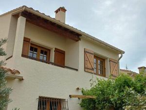 VILLA 4 Faces  de 133 M² habitables avec piscine sur parcelle de 451 M²