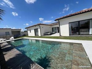 Grande maison contemporaine