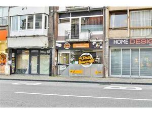 Surface commerciale avec bonne visibilité!