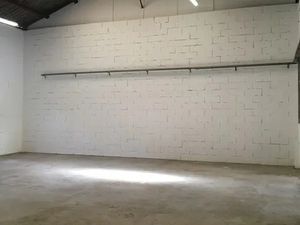 A louer local d'activité 210m2 Mouans Sartoux