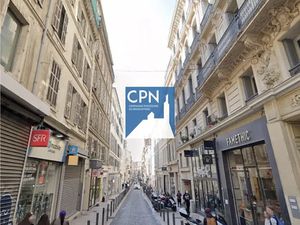 Location local commercial - Rue Grignan