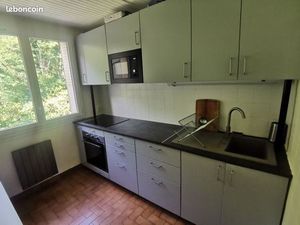 Appartement meublé  4 chambres  Parking