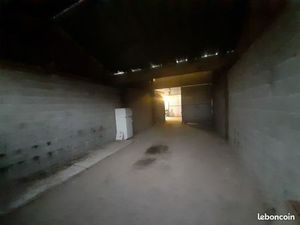 Bonnefoy grand garage pour artisan