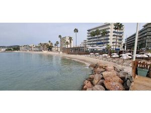 F2 Viager occupé à Juan Les Pins