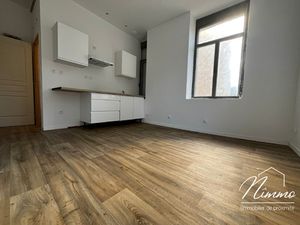 NIMES MONTAURY JARDINS DE LA FONTAINE T1 STUDIO RENOVE SPECI