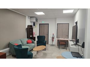 Bureaux R+1 - 91 m2 - La Seyne sur Mer