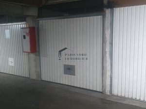 Box à vendre 12 5 m² Idéal stockage ou investissement