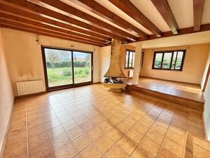 CESSY 01170  VILLA INDIVIDUELLE A REINVENTER  TERRAIN  SS SO