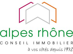 ST EGREVE : 16 rue des Echelles Garage dans résidence du Lux