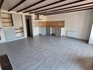 Maison à louer 90m² 2ch