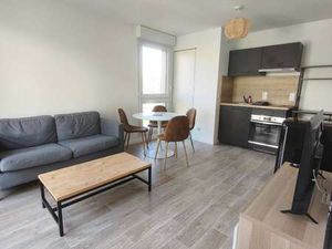 Location Appartement 2 pièces Meublé à La Roche-sur-Yon (85000) : à louer 2 pièces Meublé 