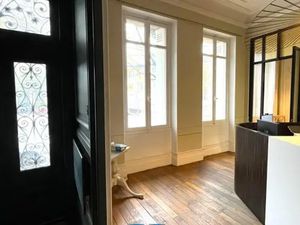 À LOUER – Immeuble de bureaux 433 85 m² – Bordeaux (en face du Parc Bordelais)