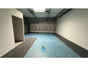 Local commercial 390m2 à louer Langon Emplacement N°1