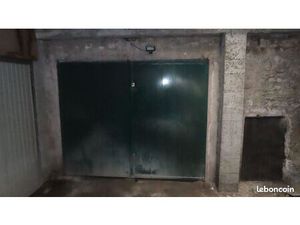 Place de parking MOTO