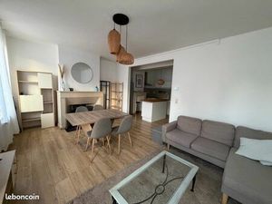 Maison de ville meublée T3/4