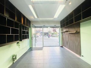 Surface commerciale à louer à Avenue Louis Gribaumont 57 Woluwe-Saint-Lambert (VBD53828)