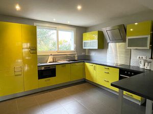 Location maison 4 pièces  106.00m²  Angers