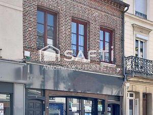 Investissement clé en main – Immeuble rénové à Bourg-Achard