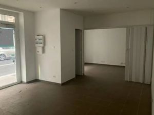 LOCAL COMMERCIAL A LOUER