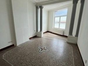 Rez-De-Chaussée à vendre avec terrasse et jardin   Châtelineau (VBD53426)