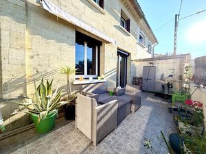 Maison 5 pièces 174 m² à vendre / acheter saint-denis-de-pile 33910 ? | ERA Immobilier