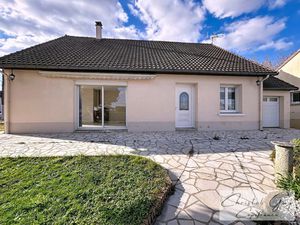 Maison à vendre VAAS 5 pièce(s) 102m2 139 000€