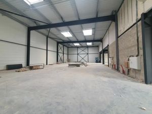 LOCAL D'ACTIVITE A VENDRE