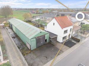 Woning met riante loods van 275m² op centrale ligging in regio Wervik