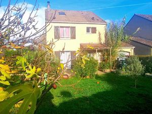 Maison traditionnelle de 118 m² à Val-De-Reuil