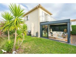 Vente maison 5 pièces 78 m² Vaux-sur-Mer (17640)