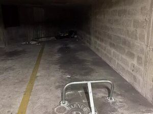 Parking à vendre 1 Pièce Paris 8 Champs-Élysées - 50 000 &#8364;