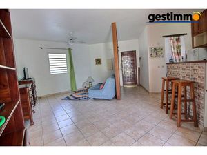 Location Appartement 2 pièces 53m² REMIRE MONTJOLY 97354