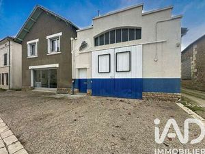 Vente Immeuble à Sainte-Verge (79100) : à vendre / 250m² Sainte-Verge