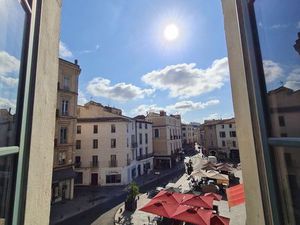 Location appartement 1 pièce 28 m² à Nîmes (30900)