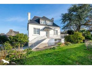 Vente maison 6 pièces 97 m² Garlan (29610)