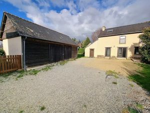 Vente ferme 6 pièces 120 m² à Gévezé (35850)  355 000 €