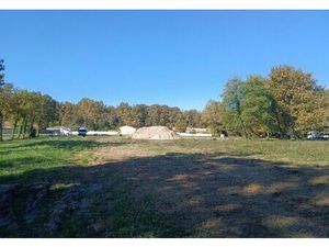 Vente terrain 637 m² Margaux-Cantenac (33460)