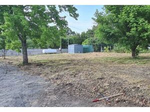 Vente terrain 782 m² Saint-Gervais (33240)