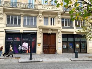 Vente commerce 69 m² Toulouse (31000)