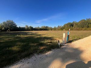 Vente terrain 1599 m² Baurech (33880)