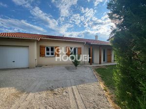 LOCATION d'une maison de 6 pièces à BELLEVILLE EN BEAUJOLAIS