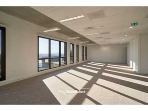 A louer - AIR 44 2ème étage - Bureaux neufs haut de gamme - Dardilly