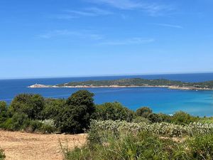 Vente terrain 4100 m² à Cargese (20130)  530 000 €