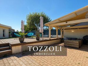 Maison villefontaine 5 pièce(s) 93 m2