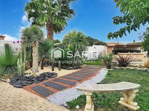 Vente maison 6 pièces 135 m² à Villeveyrac (34560)  455 000 €