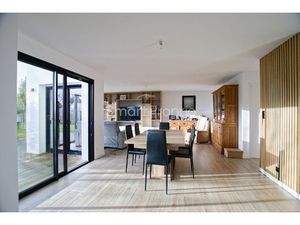 Maison familiale BBC (2024) avec suite parentale  jardin et