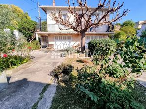 Vente maison 6 pièces 122 m² à Aix-en-Provence (13090)  830 000 €