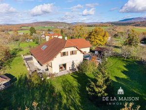 La Maison de Mouchard Jardin Piscine et calme