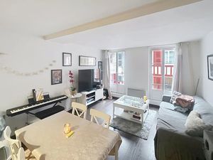 Vente appartement 2 pièces 42.98 m² à Bayonne (64100)  198 340 €
