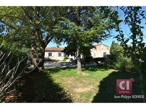 Maison de Prestige à Vendre à Besse-sur-Issole